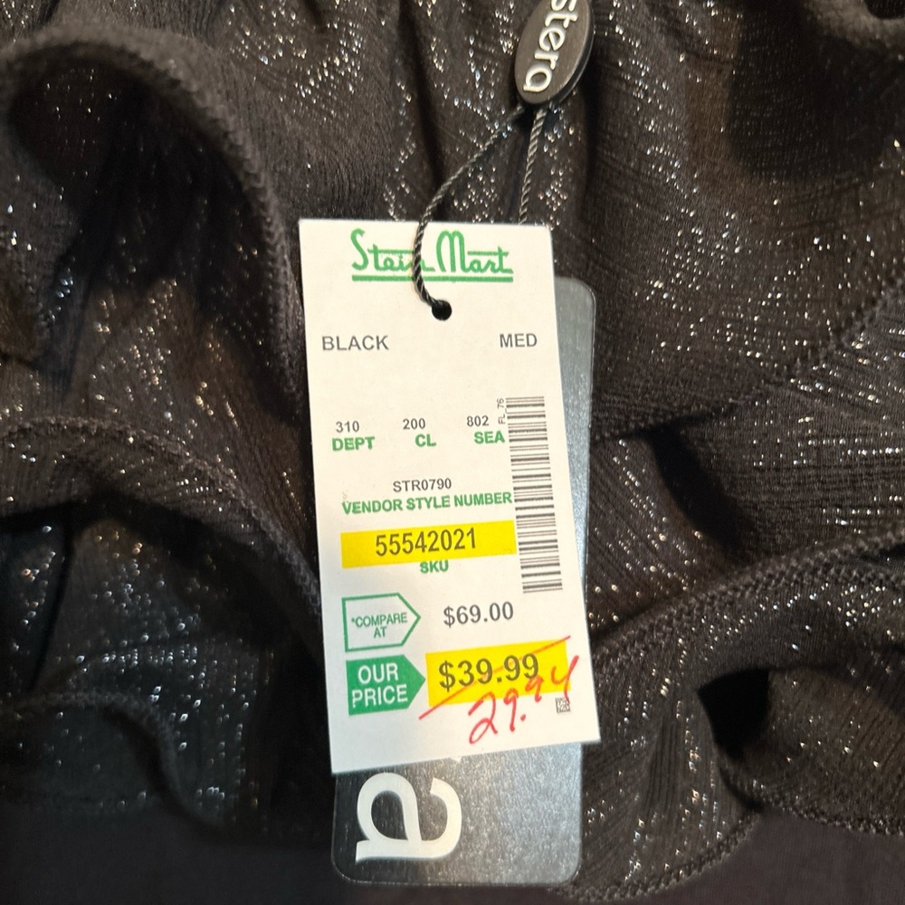 NWT Stera Top Size M Medium Black Silver Shimmer Layered Ruffle Neckline… - Picture 5 of 10